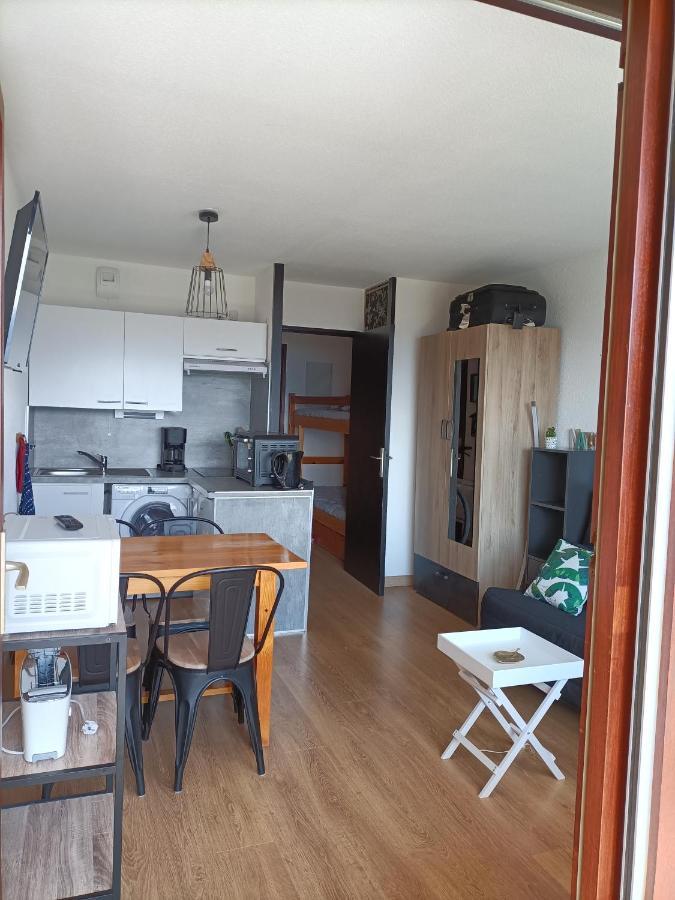 Résidence Les ISARDS Studio cabine rénové - vue Montagne Font-Romeu-Odeillo-Via Extérieur photo